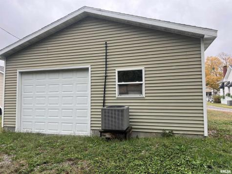 1101 West Main Street Salem IL 62881