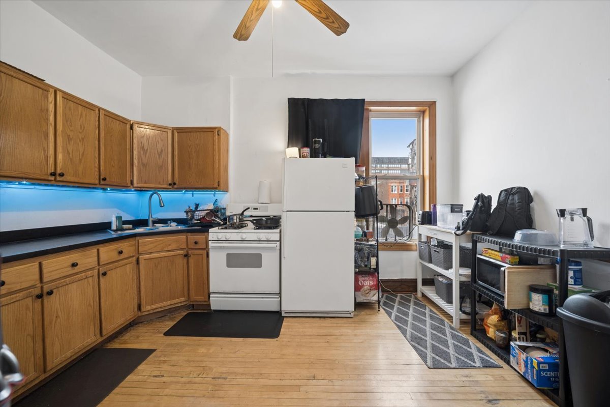 1047 North Western Avenue Chicago IL 60622