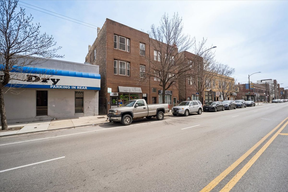 1047 North Western Avenue Chicago IL 60622