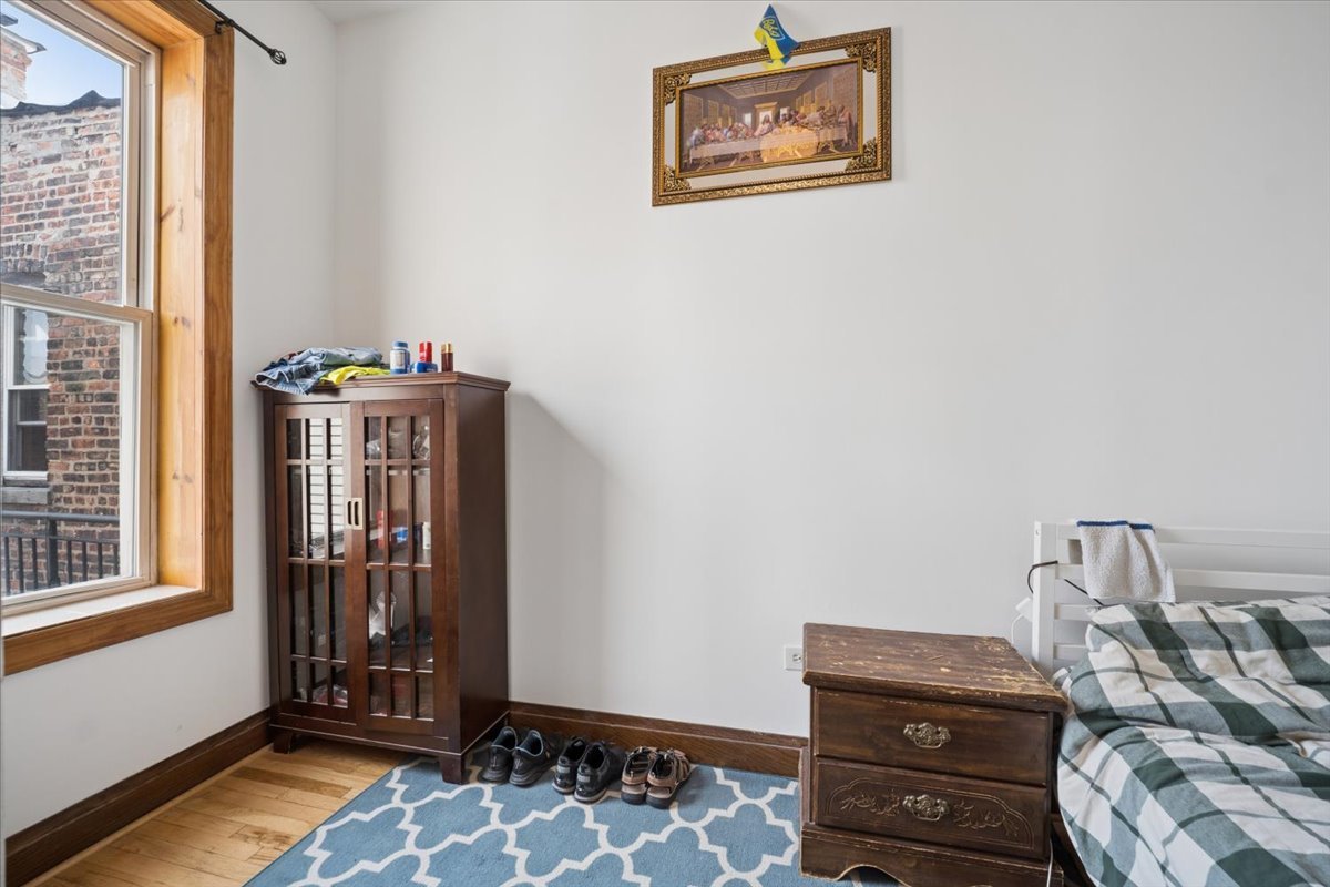 1047 North Western Avenue Chicago IL 60622
