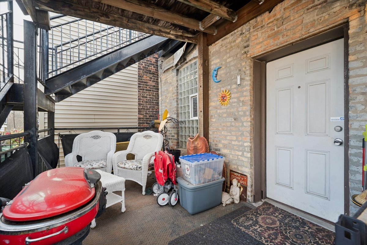 1047 North Western Avenue Chicago IL 60622