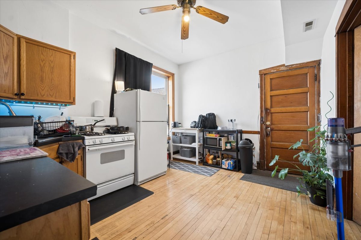 1047 North Western Avenue Chicago IL 60622