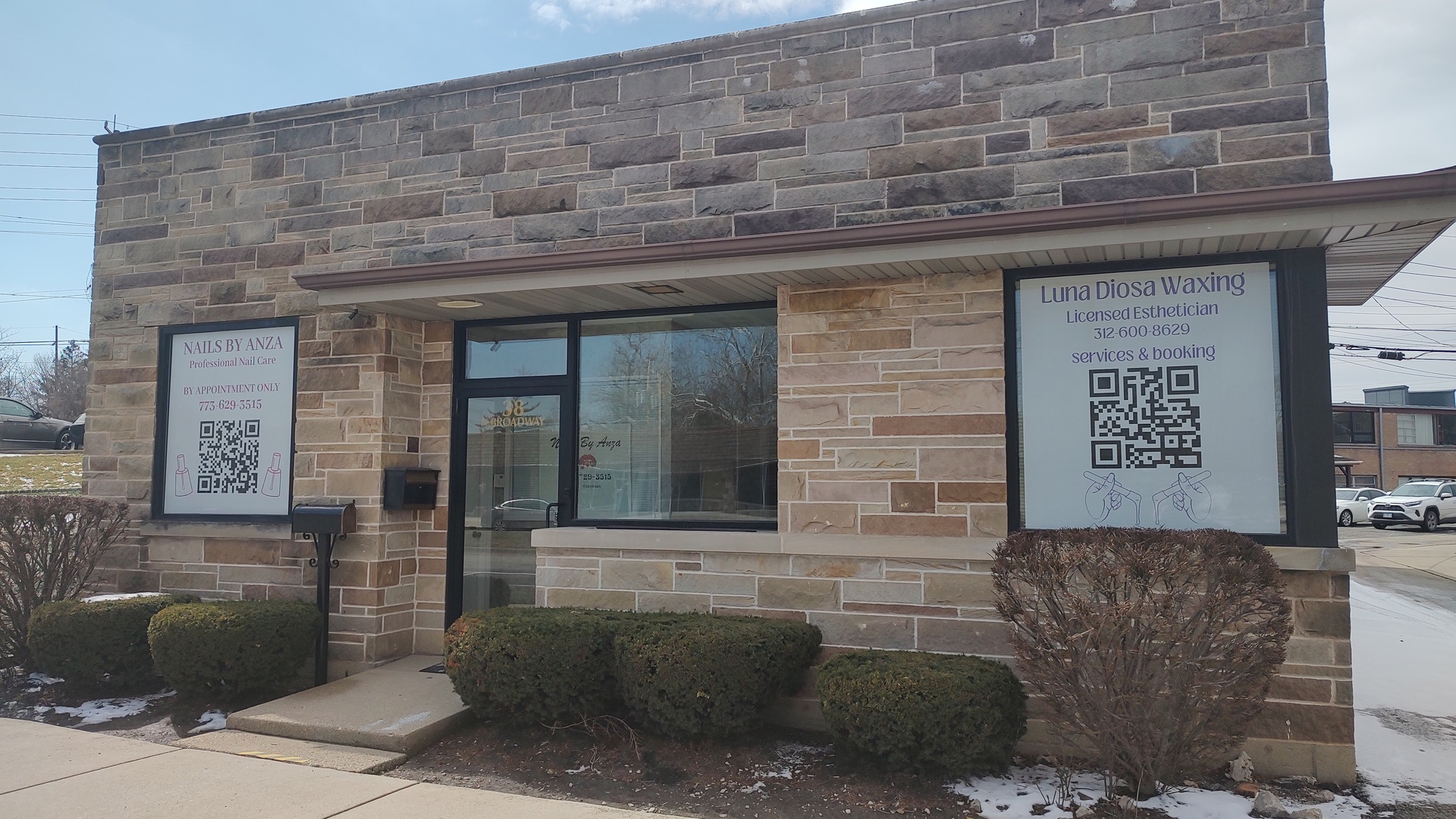 38 North Broadway Street Des Plaines IL 60016