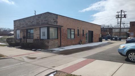 38 North Broadway Street Des Plaines IL 60016