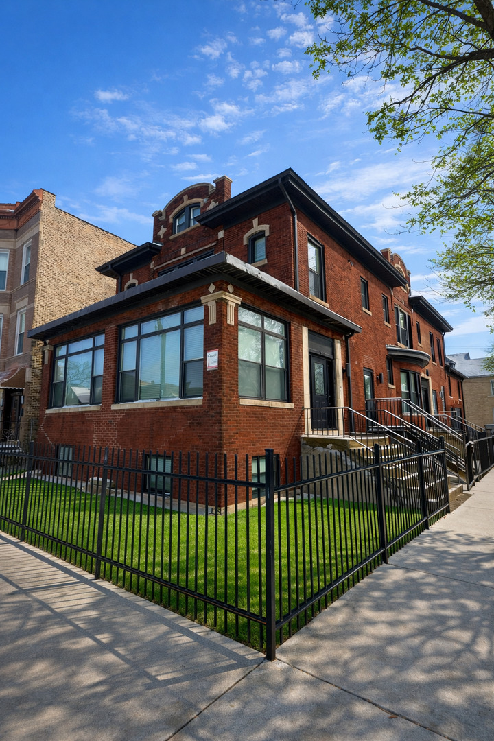 2325 South California Avenue Chicago IL 60608