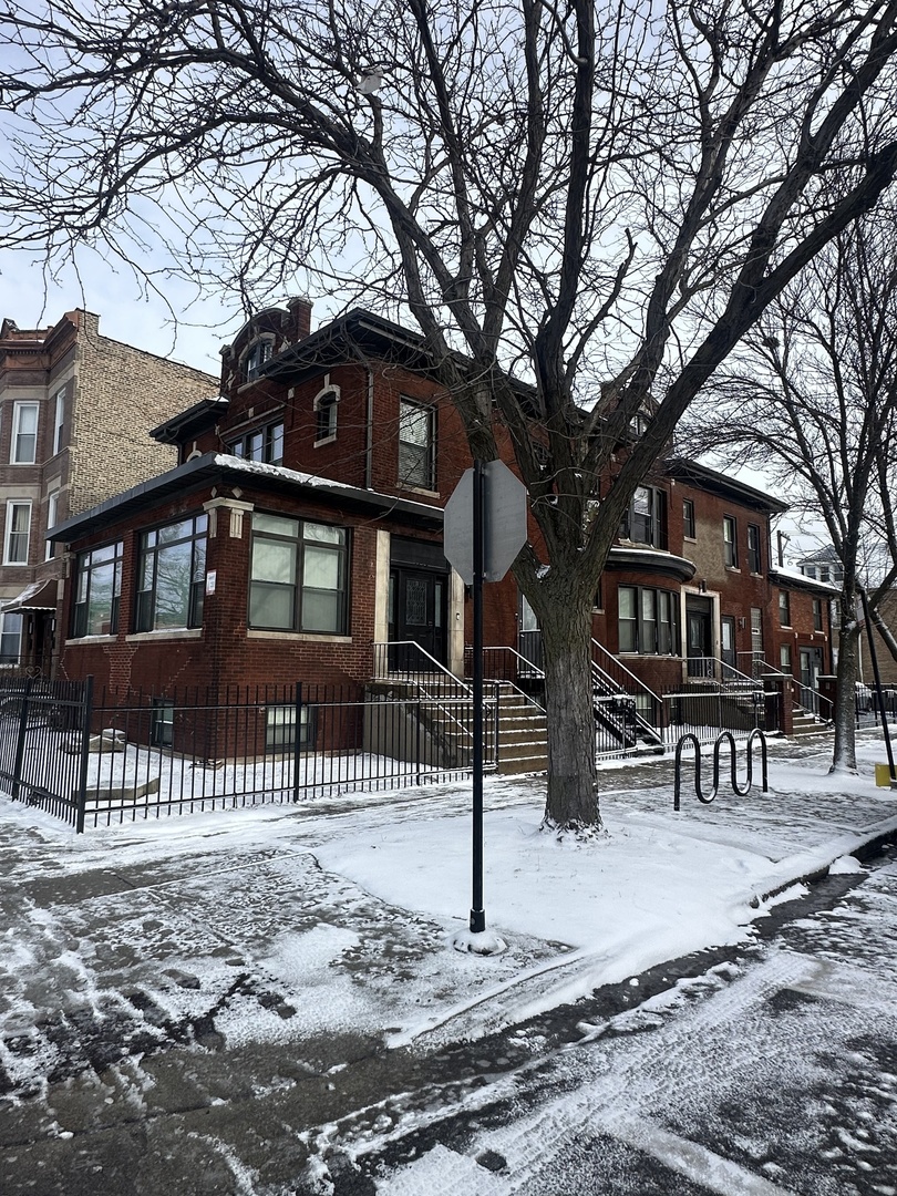 2325 South California Avenue Chicago IL 60608