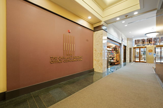 111 North Wabash Avenue Chicago IL 60602