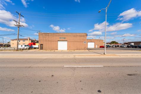 5944 West 65th Street Chicago IL 60638