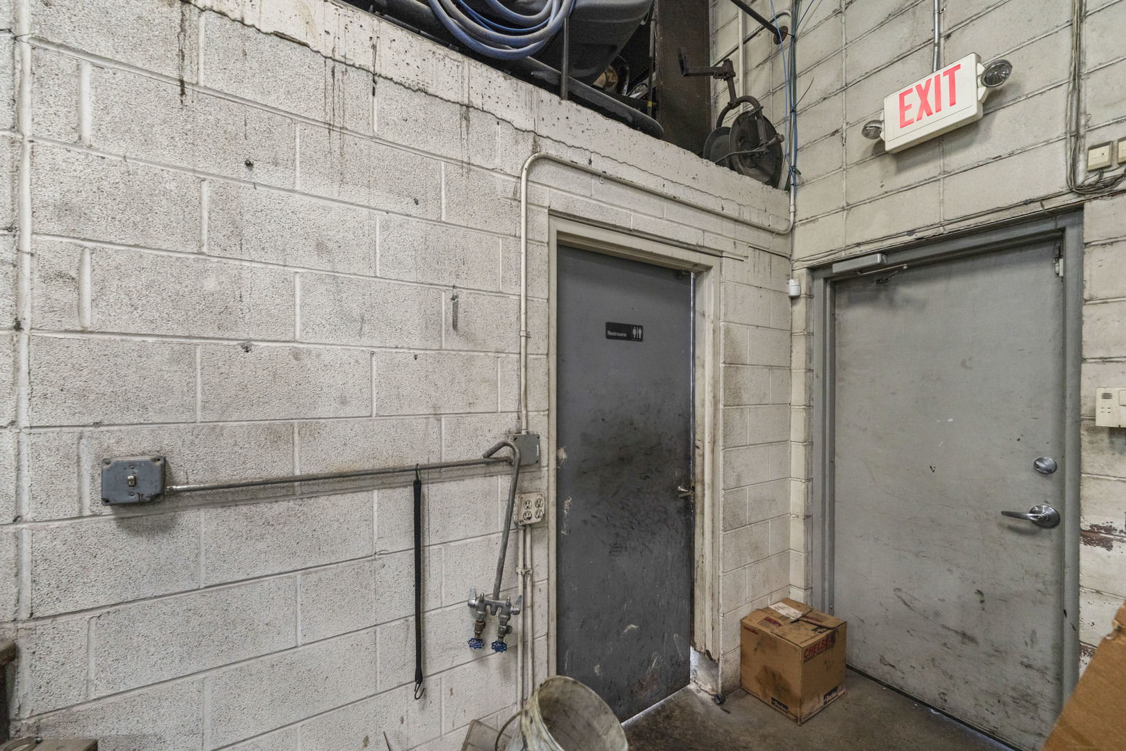 5944 West 65th Street Chicago IL 60638