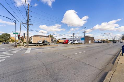 5944 West 65th Street Chicago IL 60638