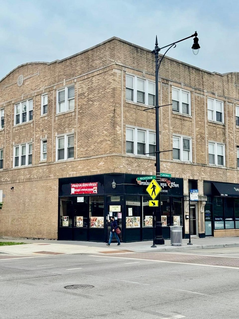 2701 West Lawrence Avenue Chicago IL 60625