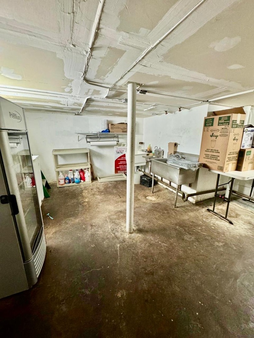 2701 West Lawrence Avenue Chicago IL 60625