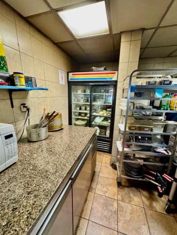 2701 West Lawrence Avenue Chicago IL 60625