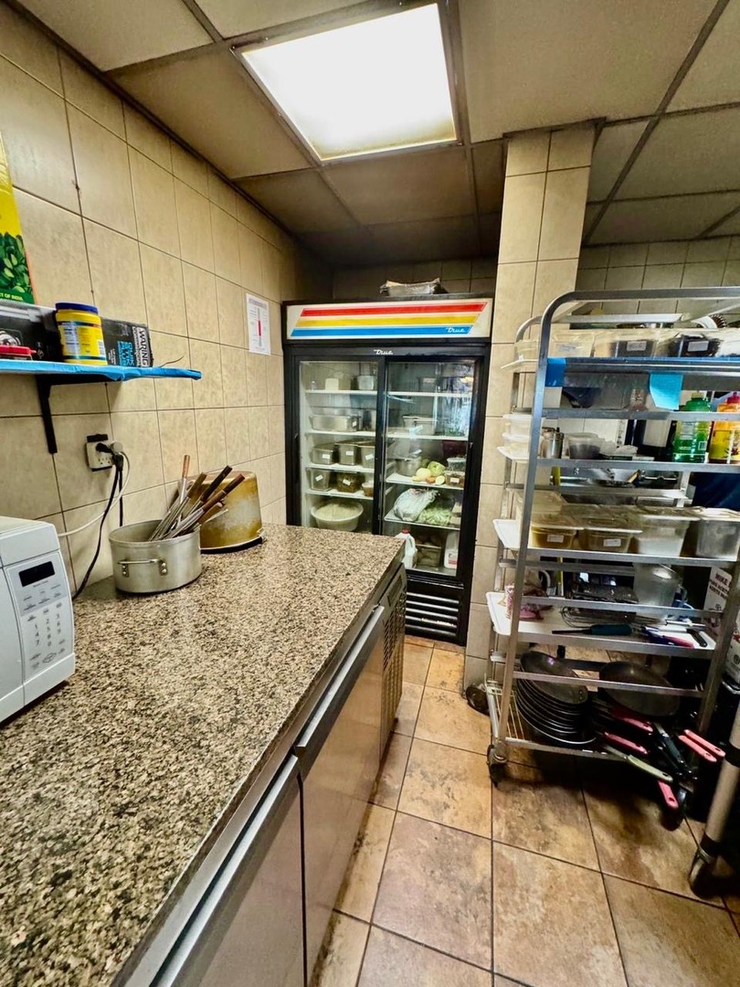 2701 West Lawrence Avenue Chicago IL 60625