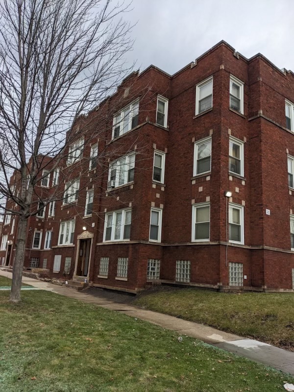 5444 West Huron Avenue Chicago IL 60644