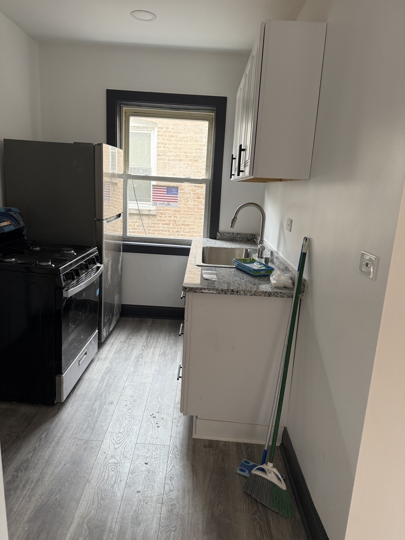 5444 West Huron Avenue Chicago IL 60644