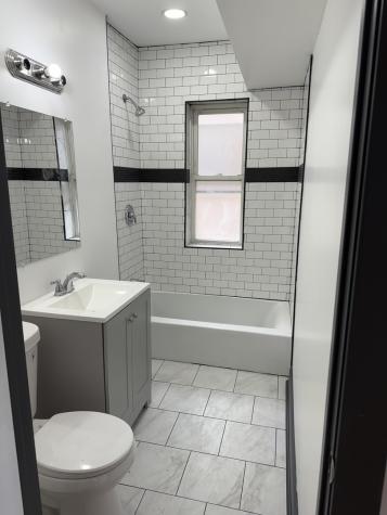 5444 West Huron Avenue Chicago IL 60644