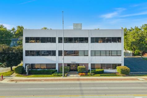 7000 West 111th Street Worth IL 60482