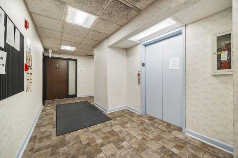 7000 West 111th Street Worth IL 60482