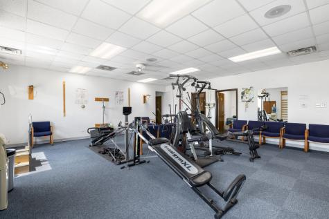 4647 West 103rd Street Oak Lawn IL 60453