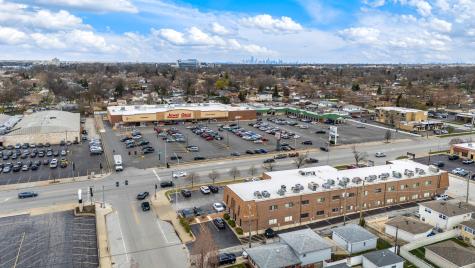 4647 West 103rd Street Oak Lawn IL 60453