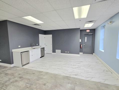 2111 Chestnut Street Glenview IL 60025