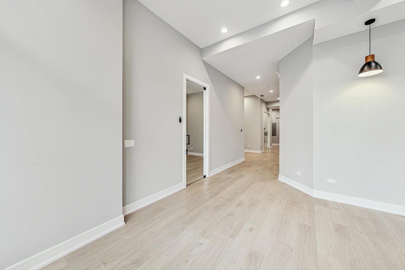 1328 North Western Avenue Chicago IL 60622