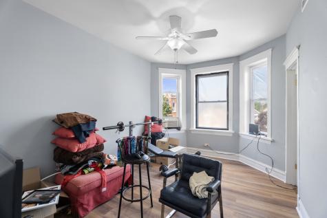 2539 South Sawyer Avenue Chicago IL 60623