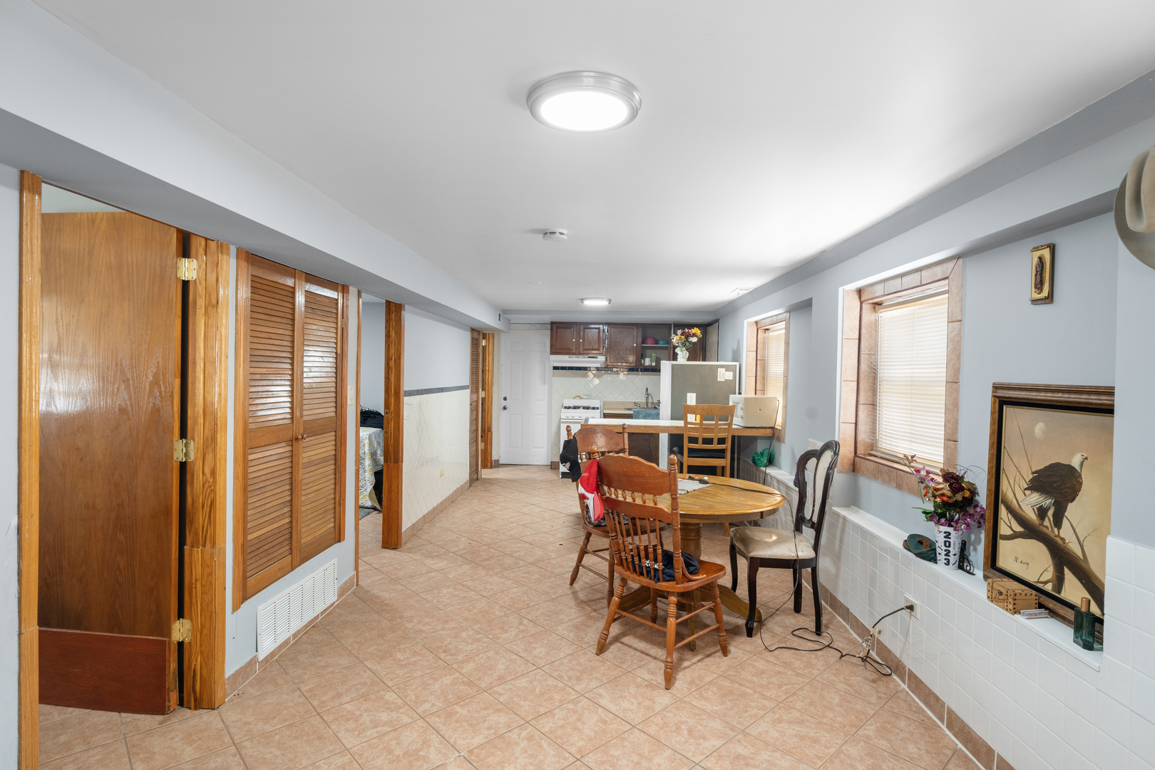 2539 South Sawyer Avenue Chicago IL 60623