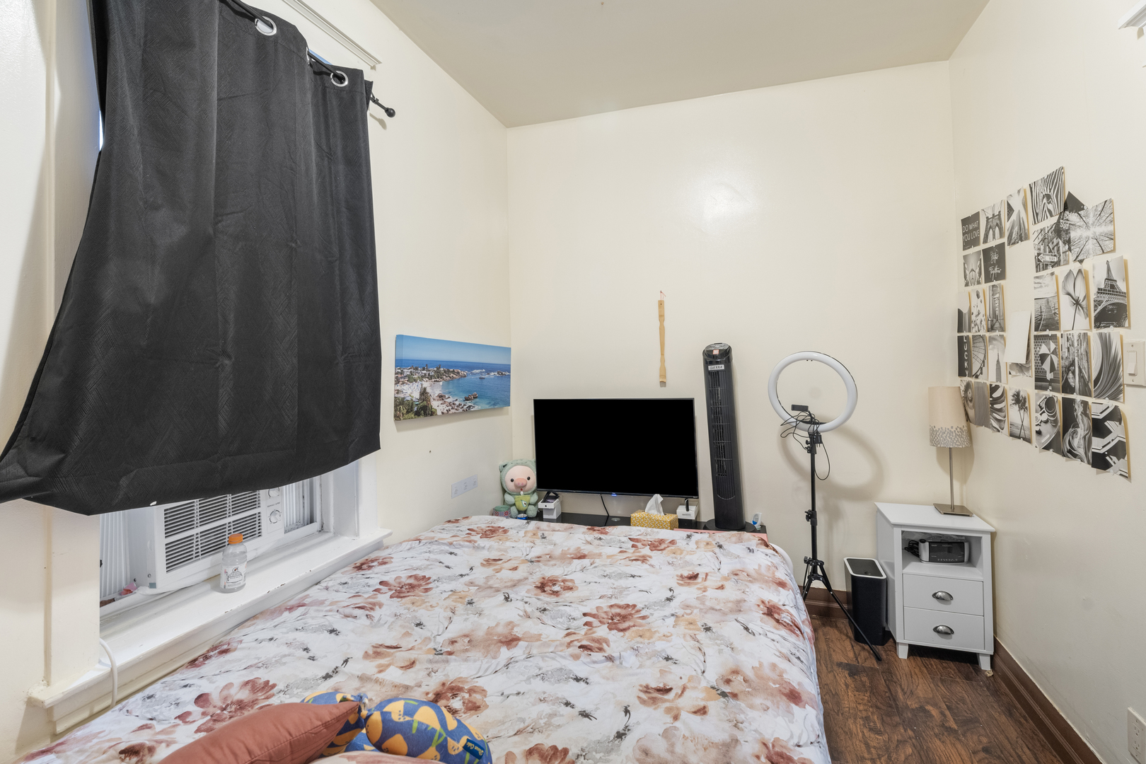 2539 South Sawyer Avenue Chicago IL 60623