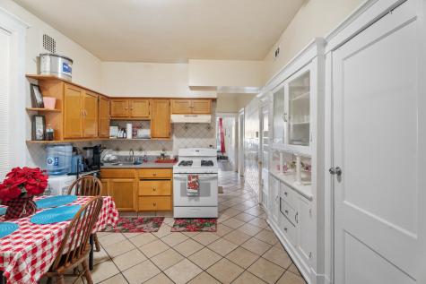 2539 South Sawyer Avenue Chicago IL 60623
