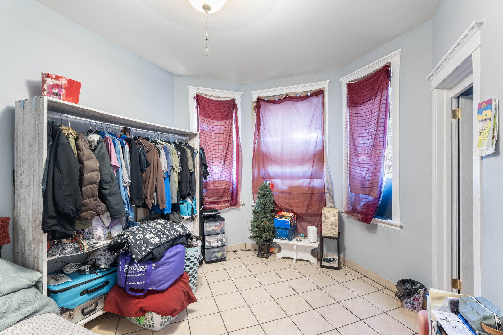 2539 South Sawyer Avenue Chicago IL 60623