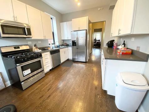2129 North Racine Avenue Chicago IL 60614