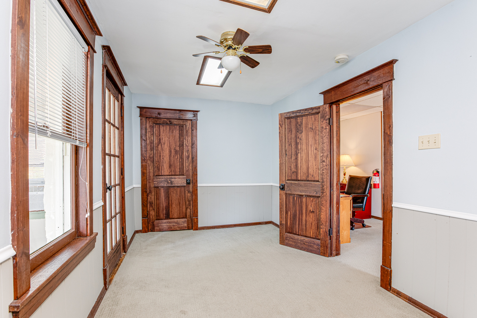 422 W Wesley Street Wheaton IL 60187