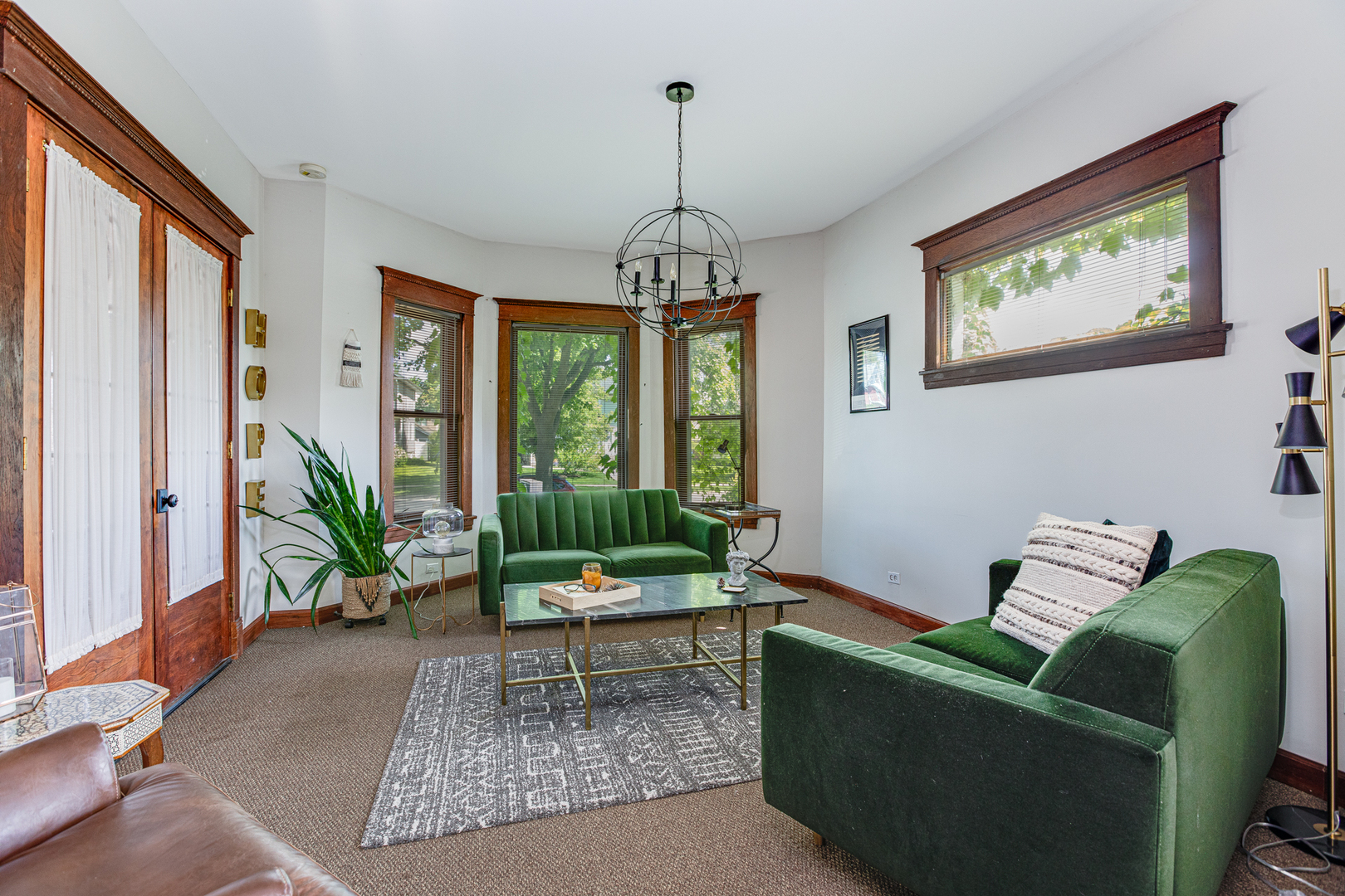 422 W Wesley Street Wheaton IL 60187
