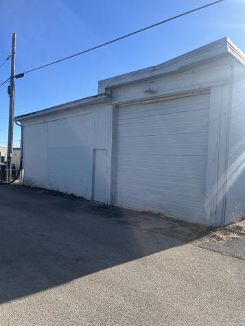 2314 Charles Street Rockford IL 61104