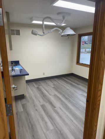 1620 9TH Street East Moline IL 61244