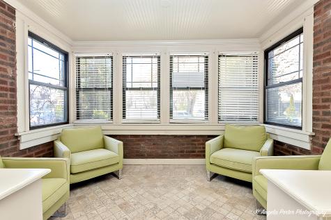 319 North County Street Waukegan IL 60085