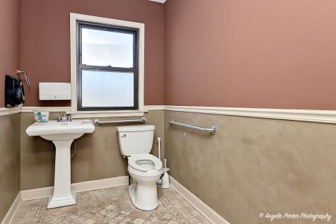 319 North County Street Waukegan IL 60085