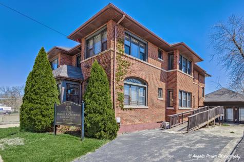 319 North County Street Waukegan IL 60085