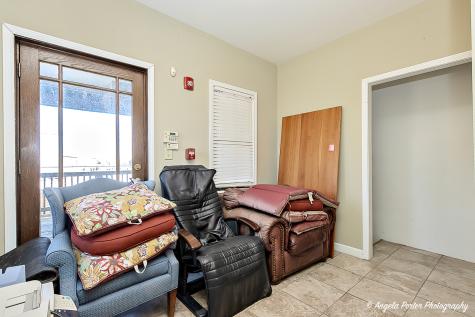 319 North County Street Waukegan IL 60085