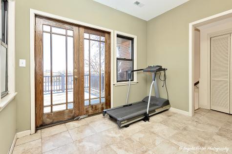 319 North County Street Waukegan IL 60085