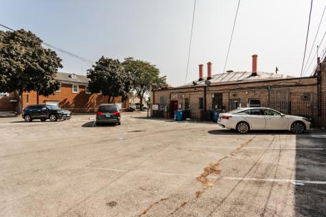 6830 Cermak Road Berwyn IL 60402
