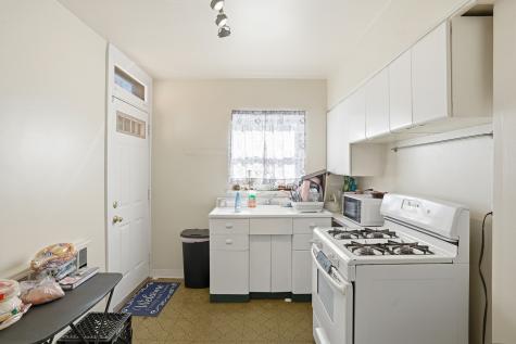 10835 South Western Avenue Chicago IL 60643