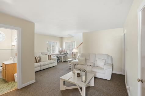 10835 South Western Avenue Chicago IL 60643