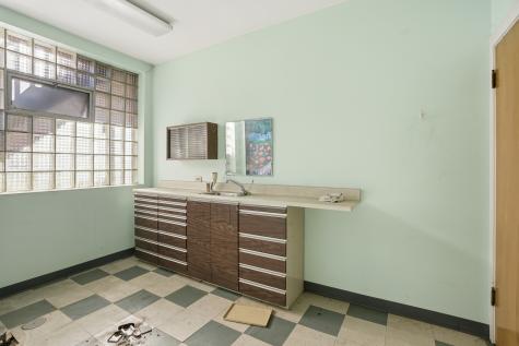 10835 South Western Avenue Chicago IL 60643