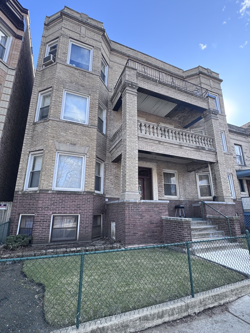 1235 West Foster Avenue Chicago IL 60640