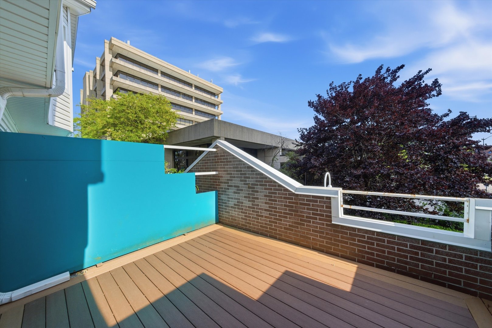 8009 Lincoln Avenue Skokie IL 60077