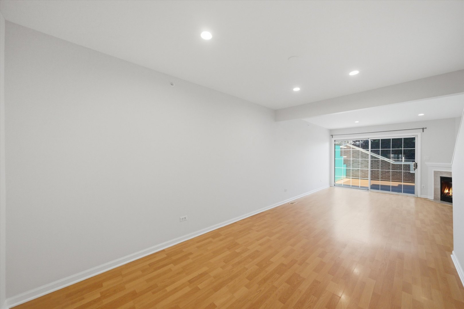 8009 Lincoln Avenue Skokie IL 60077