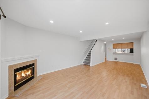 8009 Lincoln Avenue Skokie IL 60077